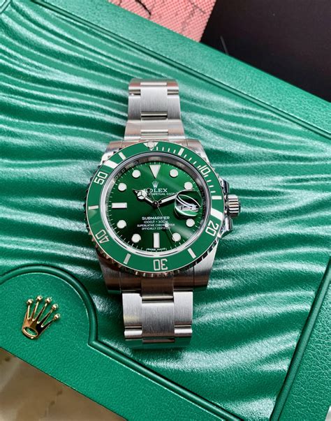 Rolex Hulk submariner green gold